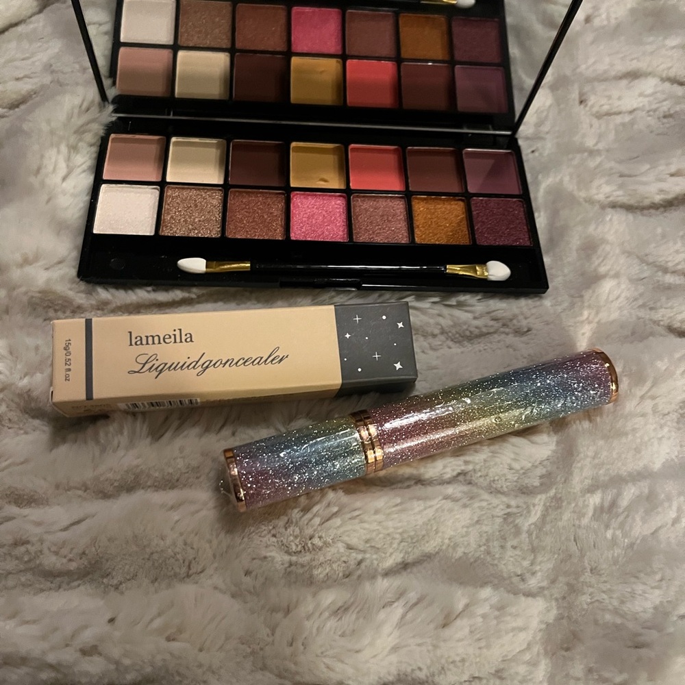Liquid Concealer and Eyeshadow Palette Set & mascara